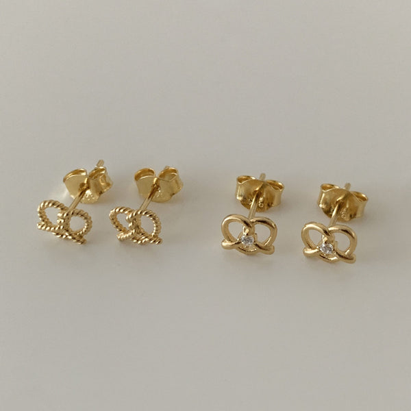 Hollow Out Heart Stud Earrings