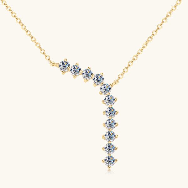 Curved Bar Moissanite Drop Necklace