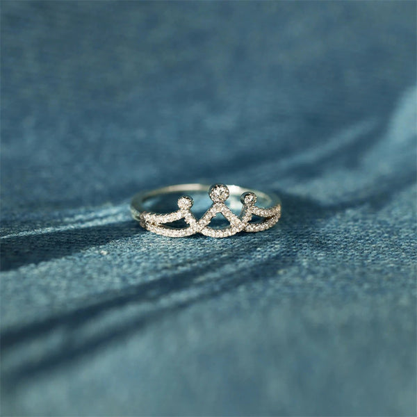 Dainty Princess Crown Ring