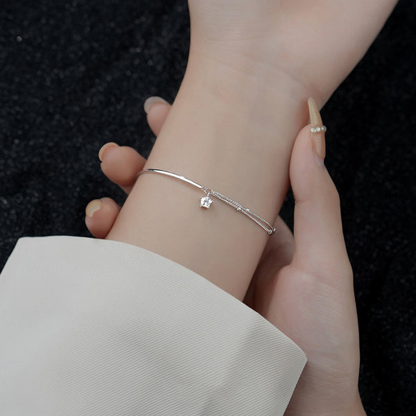 Solitaire Silver Star Bracelet