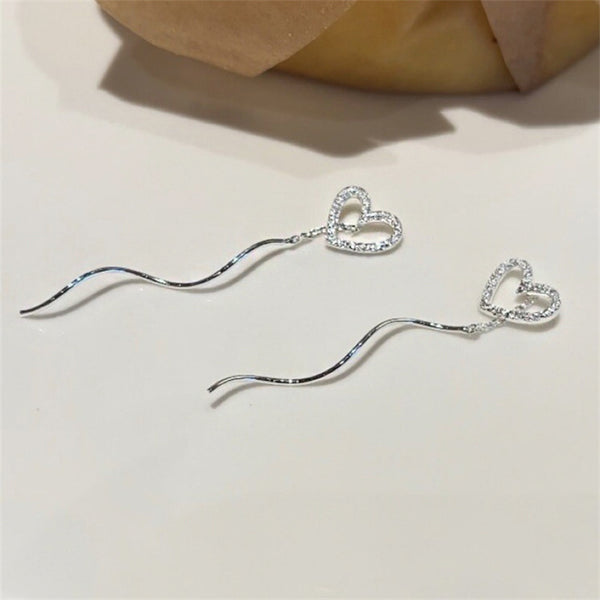 Silver Heart Ear Threader Earrings