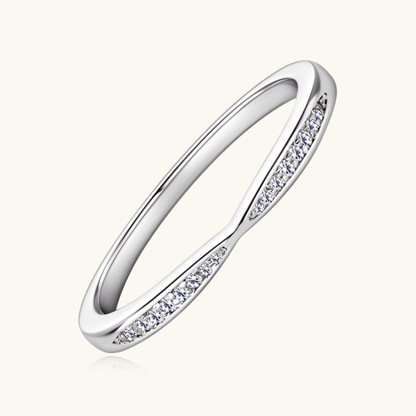 Moissanite Mobius Pave Wedding Ring