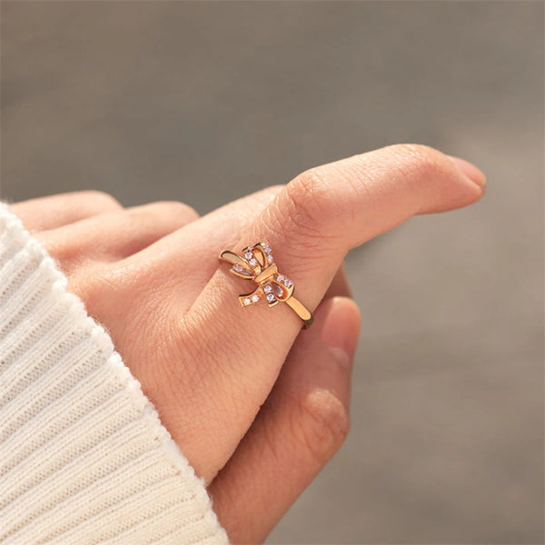 Dainty Bow Tie Band Ring