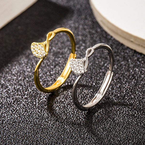 Dainty Ginkgo Leaf Ring