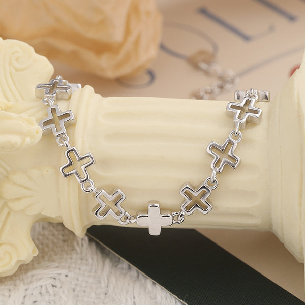 Dainty Cross Charm Bracelet