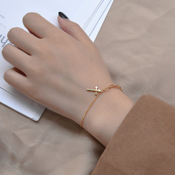 Dainty Gold Cross Bracelet