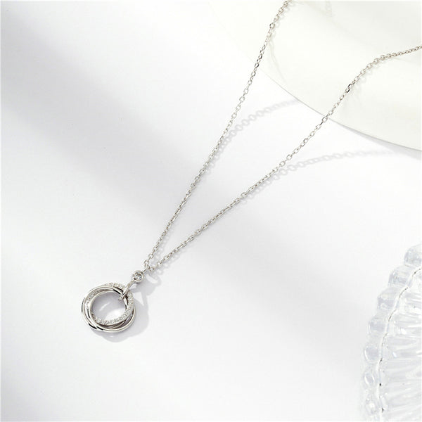 Triple Interlock Ring Necklace