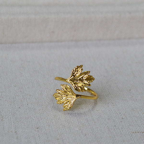 Gold Vintage Leaf Stacking Ring