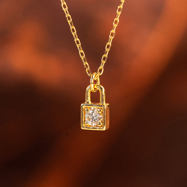 Dainty Lock Pendant Necklace