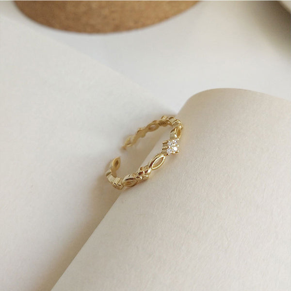 Minimalist Flower Slim Ring