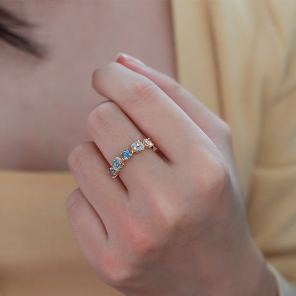 Dainty Gradient Blue Topaz Ring