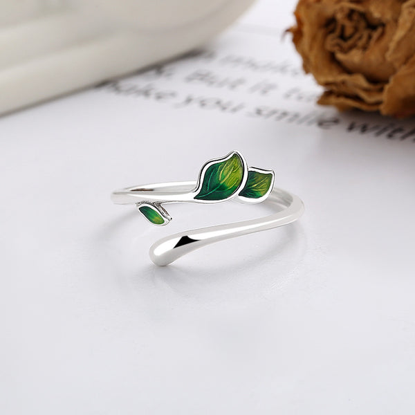 Green Enamel Leaf Ring