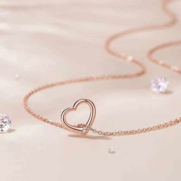 Dainty Heart Pendant Necklace