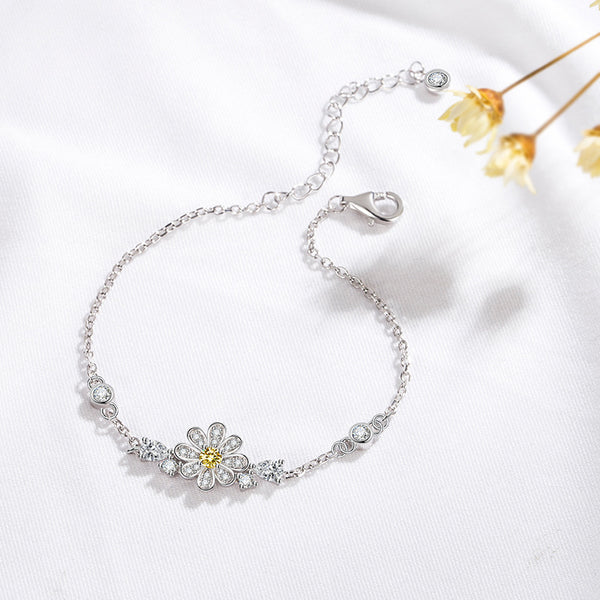 Daisy Flower Wedding Charm Bracelet