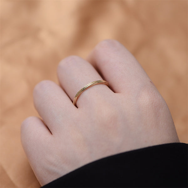 Sterling Silver Twisted Slim Ring