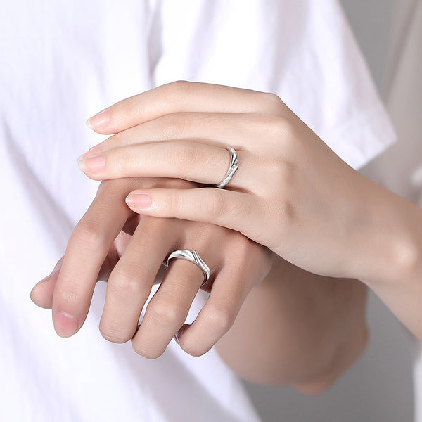 Mobius Strip Infinity Promise Couple Ring