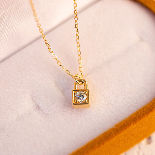 Dainty Lock Pendant Necklace