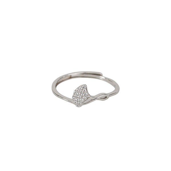 Dainty Ginkgo Leaf Ring