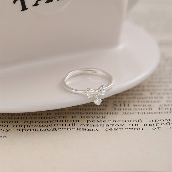 Minimalist Bow Tie Heart Ring