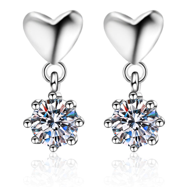 Solitaire Moissanite Heart Earrings