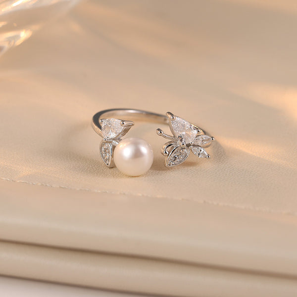 Dainty Butterfly Pearl Ring