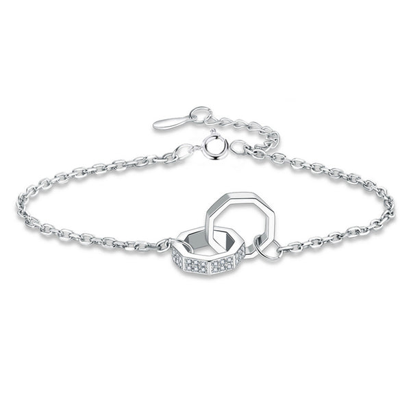 Dainty Interlocking Ring Charm Bracelet