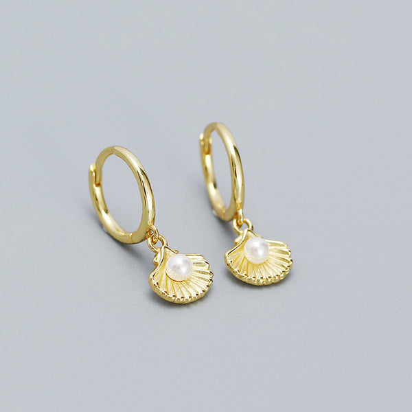 Seashell Pearl Hoop Earrings