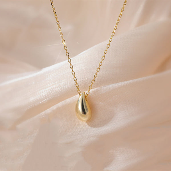 Dainty Teardrop Pendant Necklace