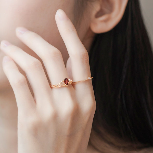 Vintage Garnet Crown Ring