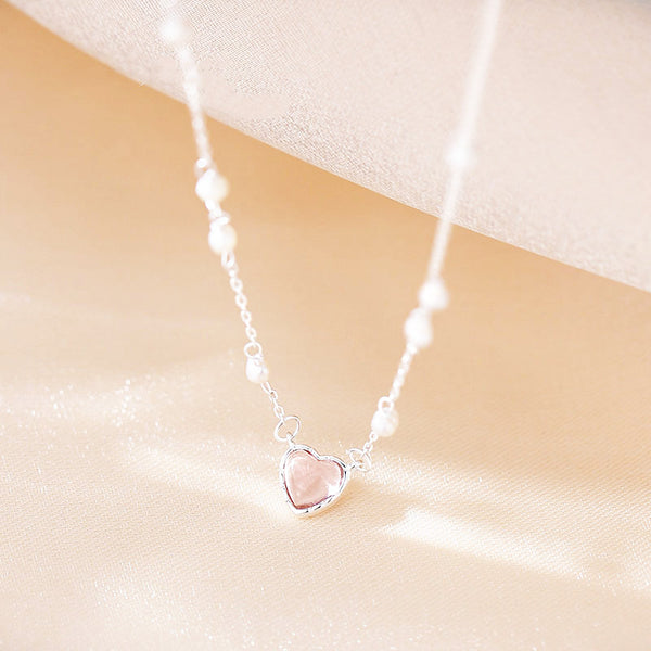 Dainty Pearl Heart Pendant Necklace