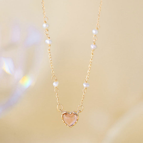 Dainty Pearl Heart Pendant Necklace