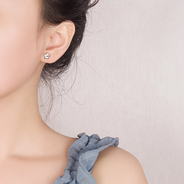 Dainty Star Stud Earrings