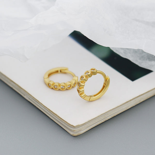 Dainty Heart Hoop Earrings