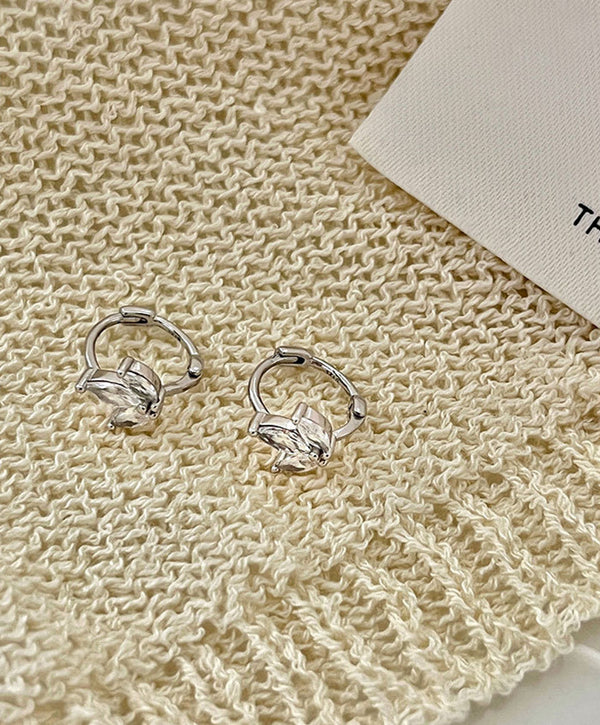 Dainty Maple Leaf Hoop Earrings