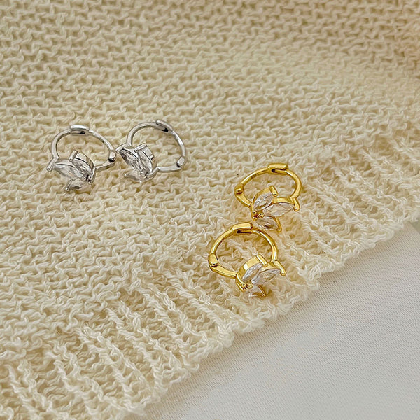 Dainty Maple Leaf Hoop Earrings