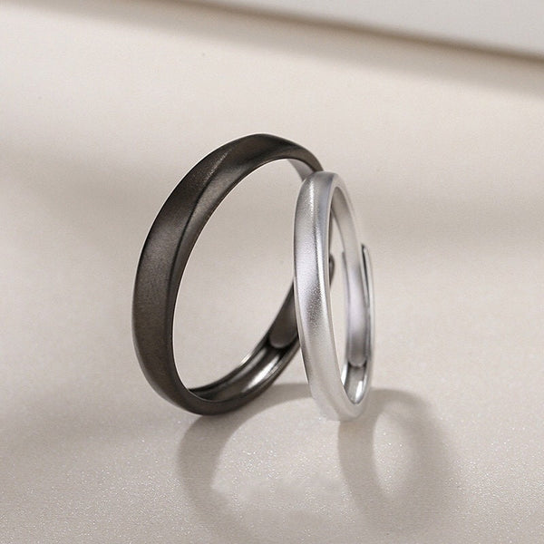 Mobius Strip Couple Matching Ring